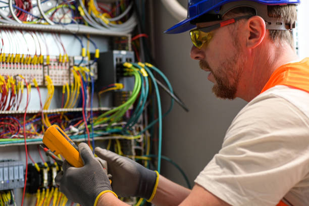 Best Emergency Electrical Repair  in Florence, TX